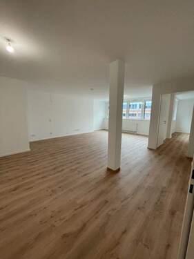 Wohnbereich - Etagenwohnung mit 82,00 m&sup2; in Bremen zur Miete