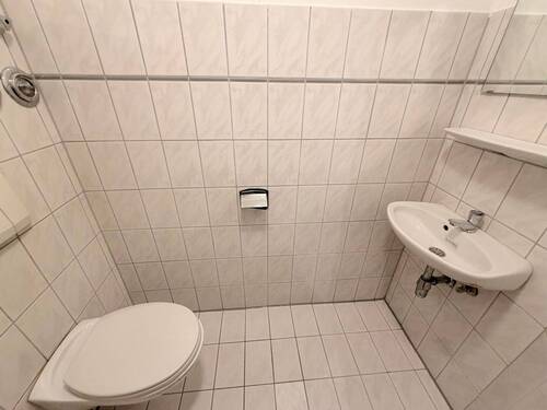 Praktisches Gäste-WC - 