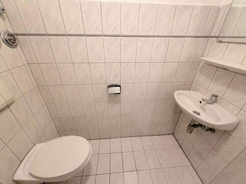 Praktisches Gäste-WC - 