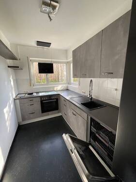 EBK 1.jpg - Gepflegte Wohnung mit Terrasse und Gartennutzung