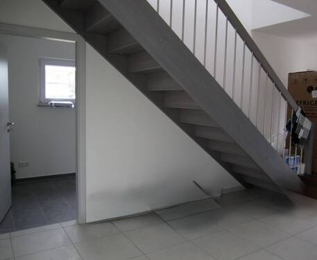 gerade Treppe zum Obergeschoss - Einfamilienhaus mit 145,00 m&sup2; in Rostock zum Kaufen
