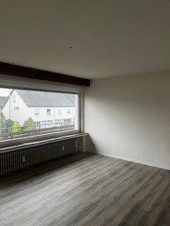 Wohnzimmer - 3 Zimmer Etagenwohnung zur Miete in Bad Salzuflen