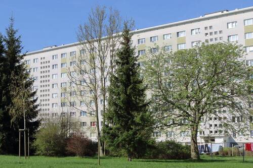 Hausansicht - Etagenwohnung mit 71,40 m² in Chemnitz zur Miete