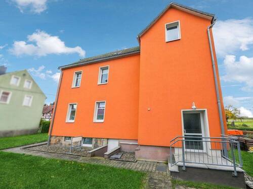 Kellereingang (l) Hauseingang (r) - 