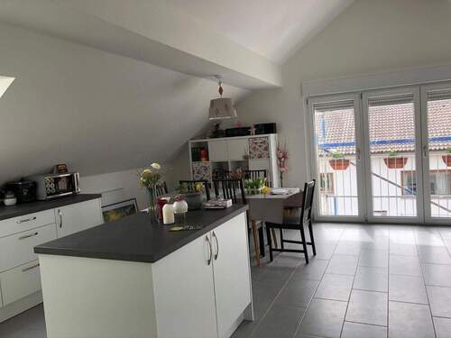 Küche mit Eßbereich - Etagenwohnung mit 82,00 m&sup2; in Kraichtal zum Kaufen