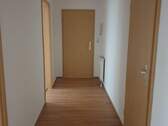 Flur.jpg - Etagenwohnung mit 50,00 m² in Wildenfels zur Miete