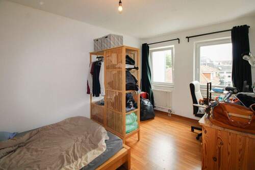 Schlafzimmer - 2 Zimmer Etagenwohnung zum Kaufen in Berlin