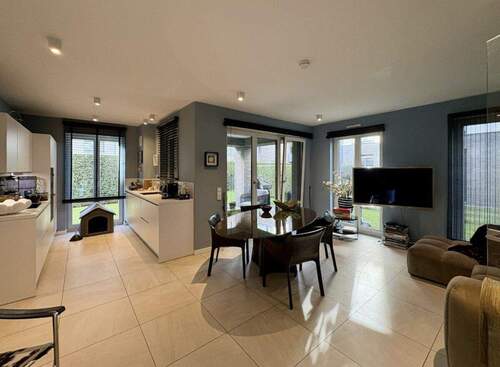 Wohn-/Essbereich - 3 Zimmer Etagenwohnung in Meerbusch / Büderich