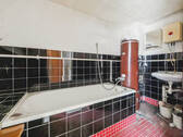 Innenliegendes Badezimmer - 