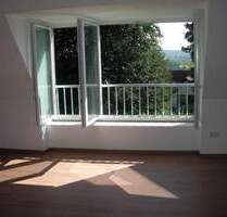 Erlenstegen - Exclusive 3 Zimmer Wohnung mit Weitblick - Nürnberg Steinplatte