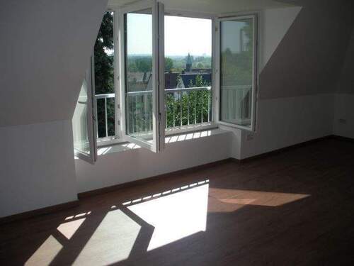 Wohn-Esszimmer - 3 Zimmer Etagenwohnung zur Miete in Nürnberg