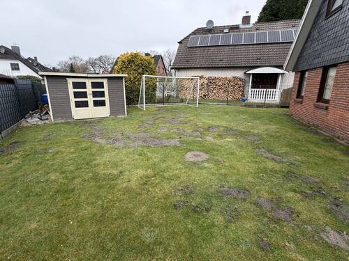 Garten - 5 Zimmer Einfamilienhaus in Holm