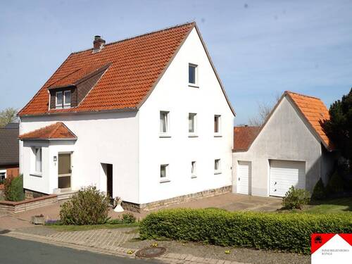 Vorderansicht.jpg - 1 Zimmer Einfamilienhaus in Obernkirchen