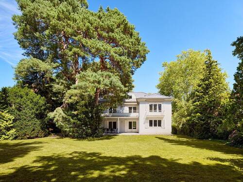 Bild 1 - Historische Eleganz - Absolute Privatsphäre - Parkähnlicher Garten in Bestlage
