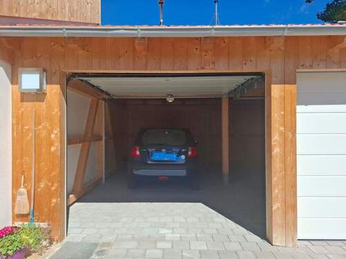 Garage - 