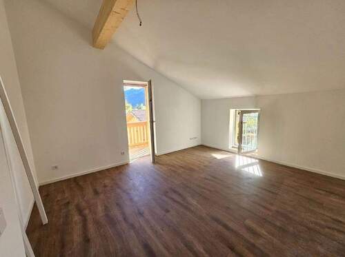 Zimmer mit Ostbalkon - 