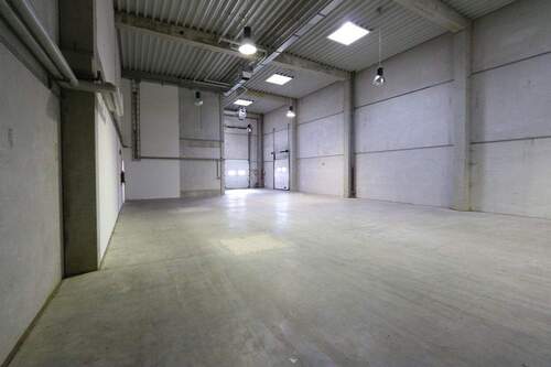Halle Ansicht 2 - 