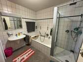 Badezimmer Wohnung DG - 