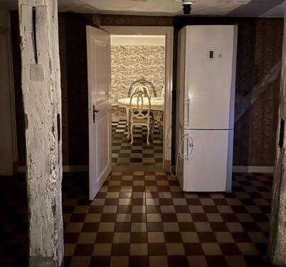 Blick Küche ins Esszimmer - 