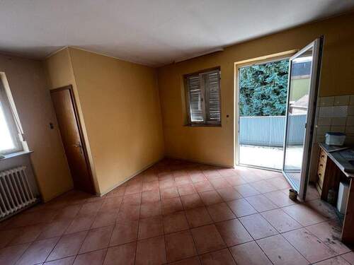 Küche Wohnung im OG - 