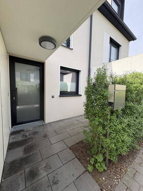 Bild 3 - 5 Zimmer Reihenmittelhaus in Röthenbach an der Pegnitz