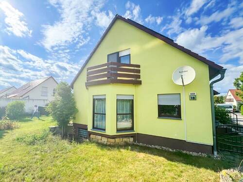 Objektansicht - Einfamilienhaus mit 120,50 m² in Arnsdorf zum Kaufen