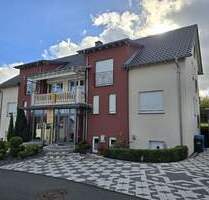 Doppelhaushälfte (rechts) mit phantastischer Innenausstattung und Top-Energie-A-Plus! - Fließem