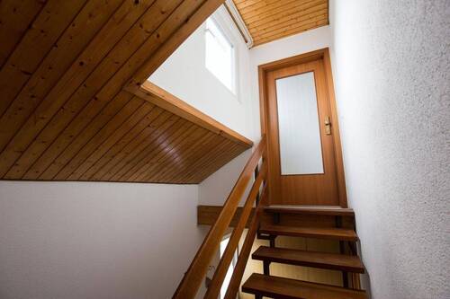 Treppenhaus - Etagenwohnung mit 56,80 m² in Göppingen zur Miete