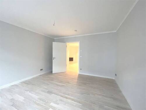 Wohnzimmer - Etagenwohnung in Berlin zum Kaufen