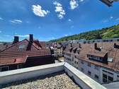 Aussicht DG - 1 Zimmer Mehrfamilienhaus, Wohnhaus in Stuttgart