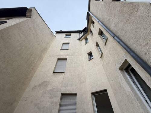 Rückansicht Hof - Gewerbeobjekt (Büro, Produktion, Verkauf) zum Kaufen in Frankfurt am Main