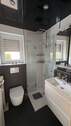 Gäste-WC mit Dusche - 