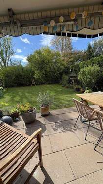 Garten - - Reserviert - Moderne 4,5-Zimmer Erdgeschosswohnung mit Gartenanteil und 2 TG-Stellplätzen