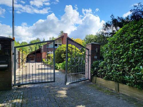 elektrisches Tor - Einfamilienhaus mit 159,00 m&sup2; in Barßel zum Kaufen