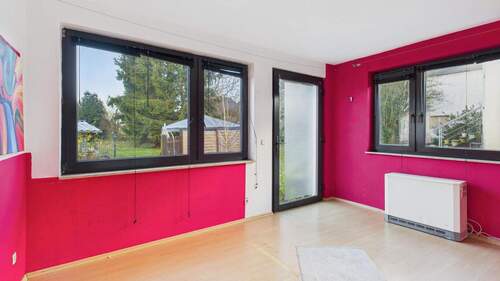 Zimmer 4 Erdgeschoss mit Zugang zum Garten - 