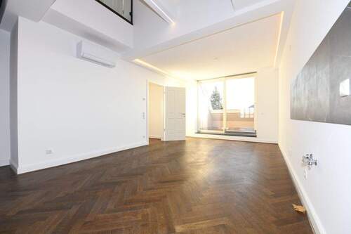 Wohnen & Essen - Traum-Maisonette mit Dachterrasse! + Erstbezug + Fußbodenhzg + 2 Bäder + Klima + EBK mit Kochinsel