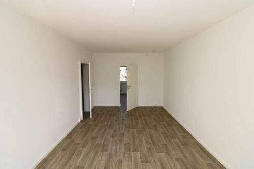 Beispiel Wohnzimmer - 3 Zimmer Etagenwohnung in Freiberg