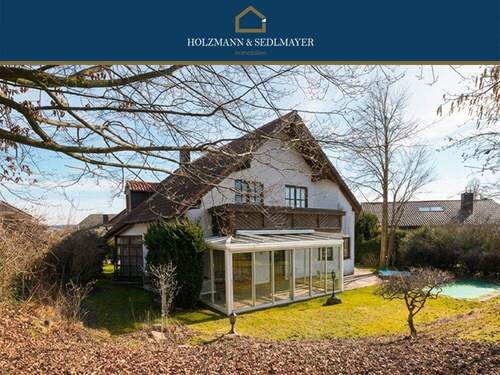 Titelfoto - Viel Platz für die ganze Familie: EFH mit Doppelgarage in Kumhausen zu vermieten