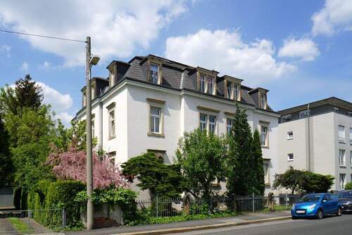 Ansicht - Laubegast, im Hochparterre: EBK + Dusche