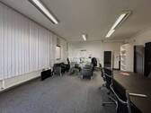 Büro im Eingangsbereich - 