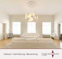 Repräsentative 5-Zimmer-Altbauwohnung - im Zentrum von Baden-Baden.