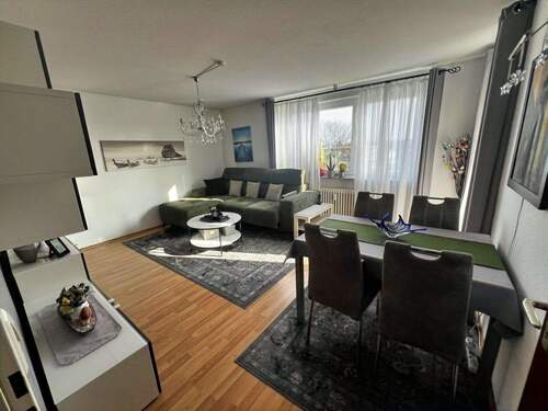 Wohnzimmer - 3 Zimmer Etagenwohnung in Eggenstein-Leopoldshafen