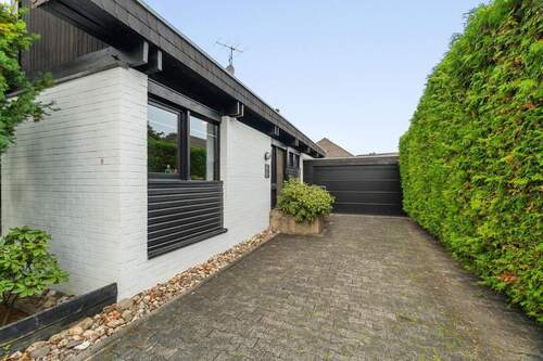 Außenansicht - 4 Zimmer Einfamilienhaus in Köln