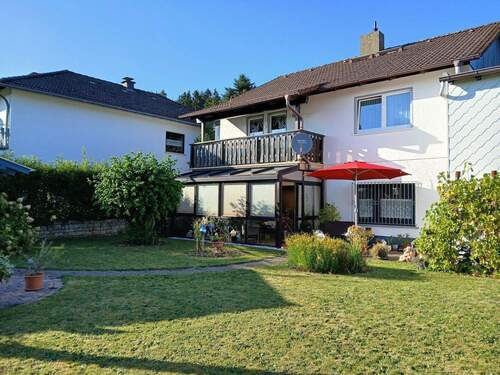 Südseite - 5 Zimmer Einfamilienhaus in Gusenburg