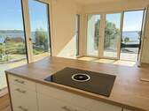 Die offene Küche im Wohnzimmer - Etagenwohnung mit 112,00 m² in Schwerin zur Miete