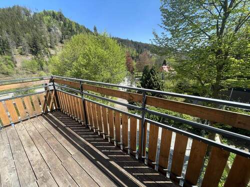 Balkon - 3 Zimmer Etagenwohnung zur Miete in Baiersbronn