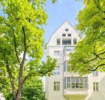 Einzigartige Rarität: Dachwohnung mit Spitzbogengalerie und Garagenstellplatz - VERMIETET - Berlin Friedenau