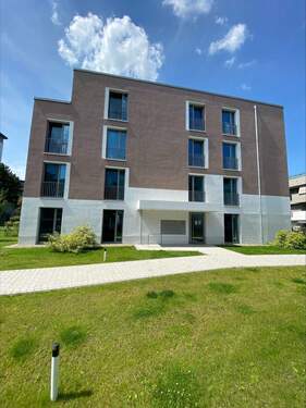 Friedrichsgaber Weg 449.jpeg - Helle 3-Zimmer-Wohnung mit Balkon in zentraler Lage