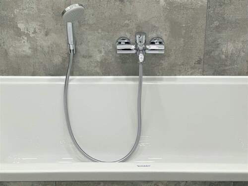 Elegante Sanitärausstattung - 