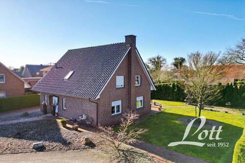 Bild 2 - 5 Zimmer Einfamilienhaus zum Kaufen in Apen